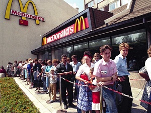 mcdonaldsqueue